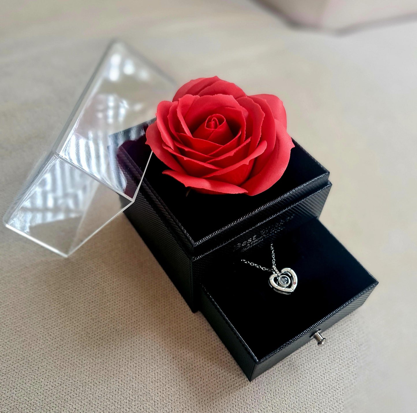 Single Deluxe Rose Box